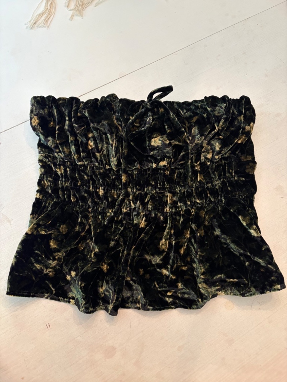 Anthropologie The Somerset Strapless Velvet Blouse Size Medium NWT
